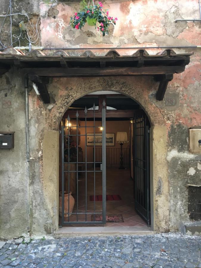 Casetta Di Carlo Magno Sutri